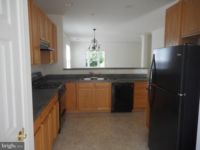 Foto del edificio - 3600 Secret Grove Ct