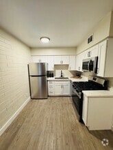 Building Photo - 150 Hardy Rd