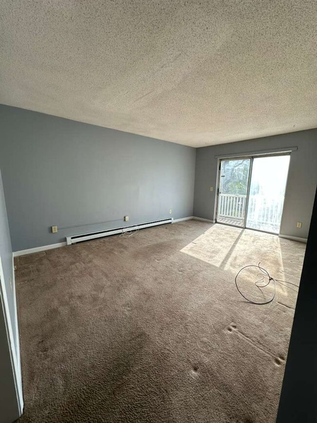 Photo - 176 Lincoln St Apartment