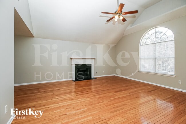 Building Photo - 4634 Idlewood Park