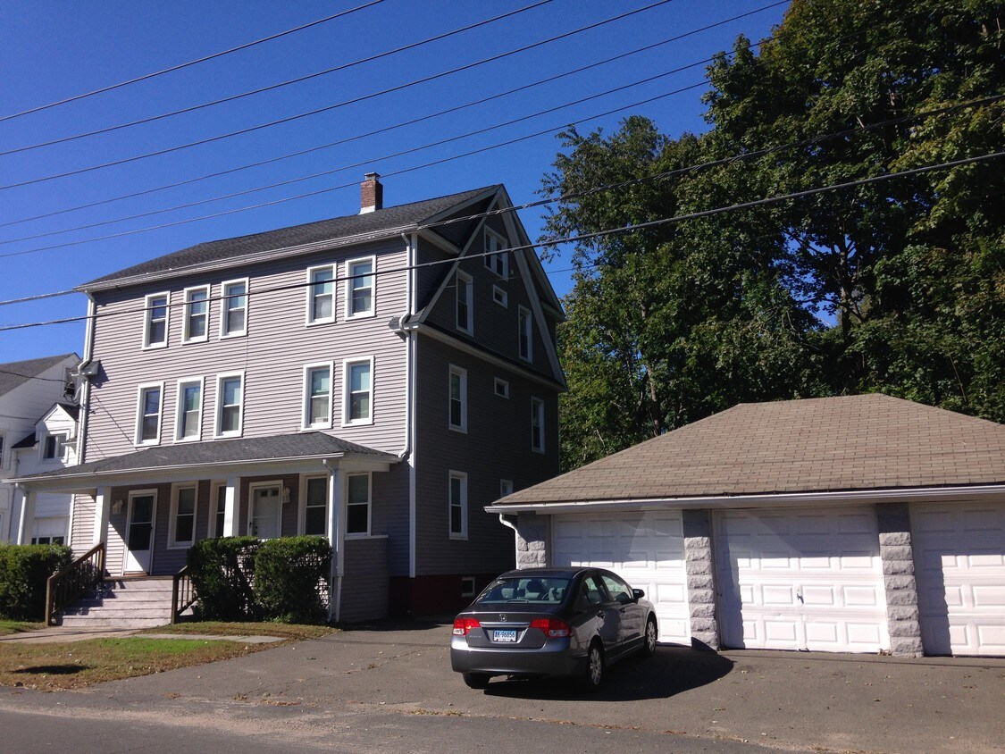 115 Maltby St, Shelton, CT 06484 Apartments in Shelton, CT