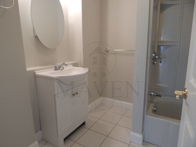 Building Photo - 50 Springfield St