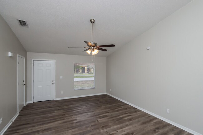 Foto del edificio - 1306 Alcazar St SE