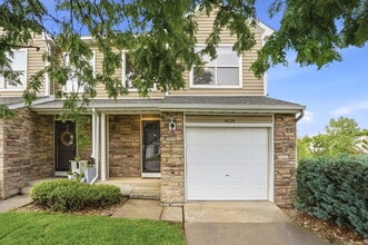 Building Photo - 4028 3 Bridges Ct