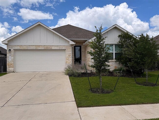 Building Photo - 150 Patrick Herndon Dr