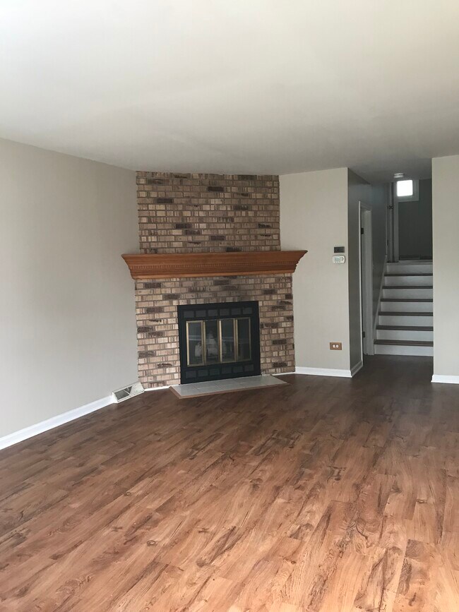 Building Photo - 16508 Terry Ln