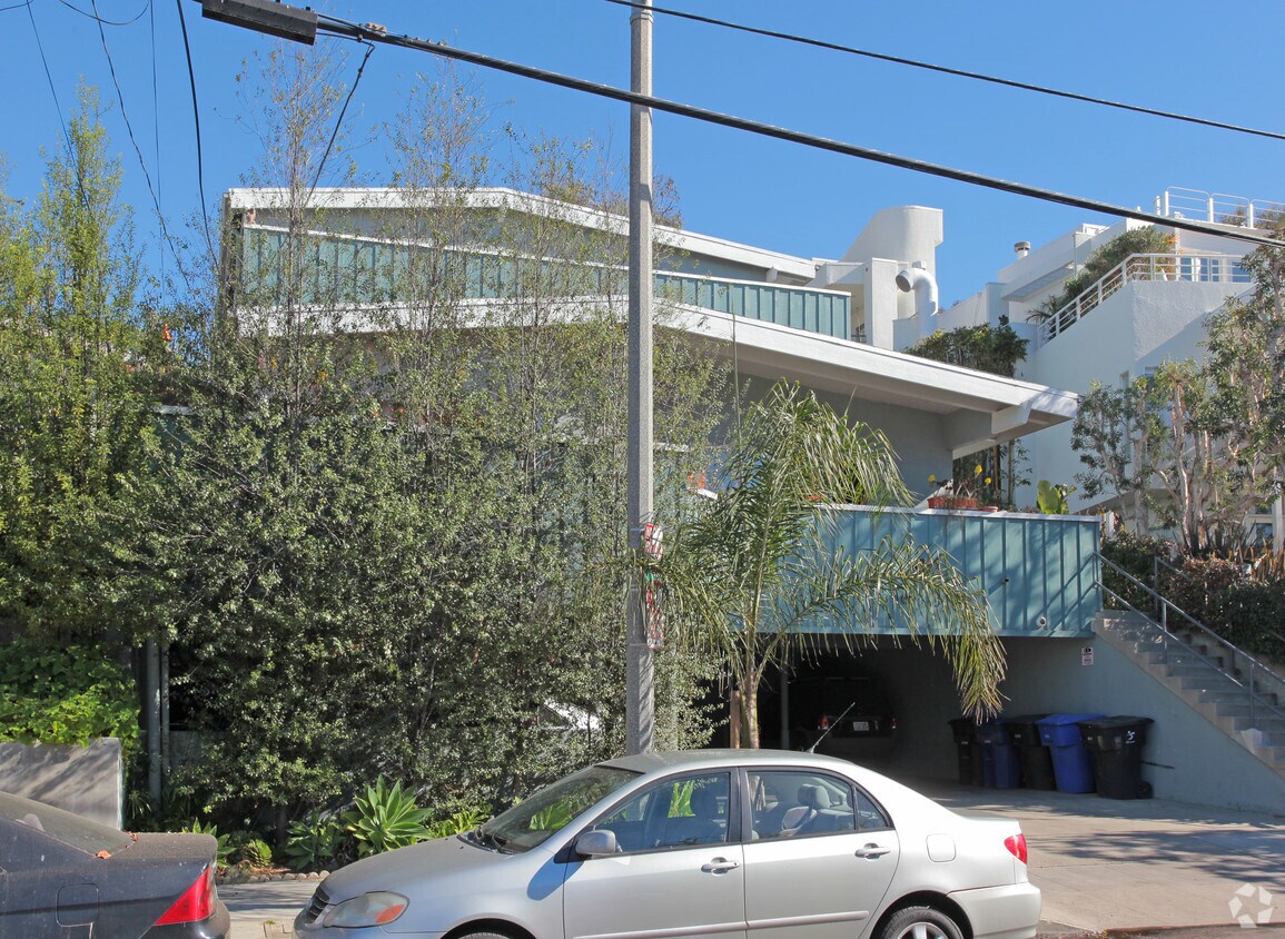 Building Photo - 3015 3rd St
