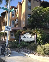 Building Photo - 5051 La Jolla Blvd