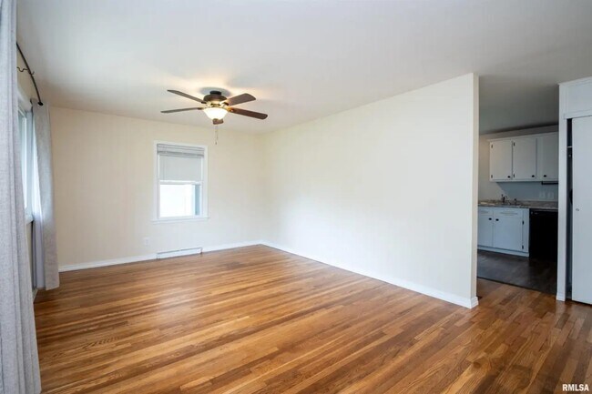 Foto del edificio - West Cindy Lane