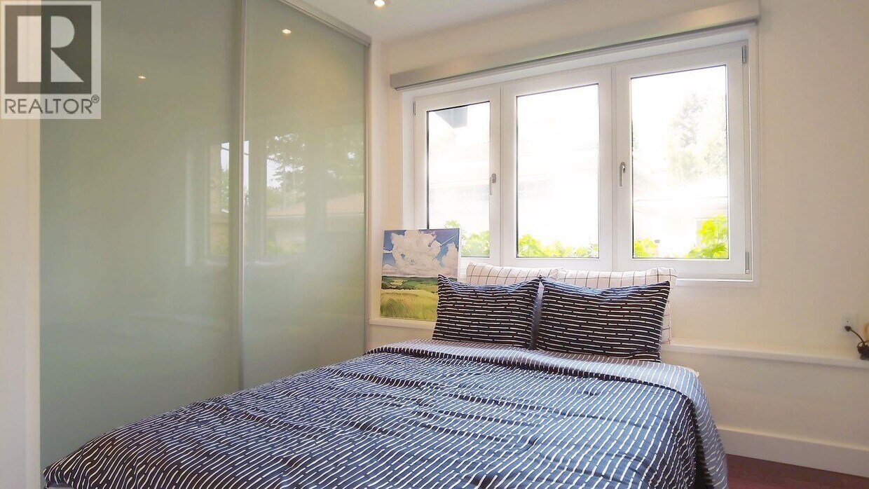 Photo du bâtiment - 4465 W 7th Ave