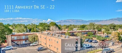 Building Photo - 1111 Amherst Dr SE