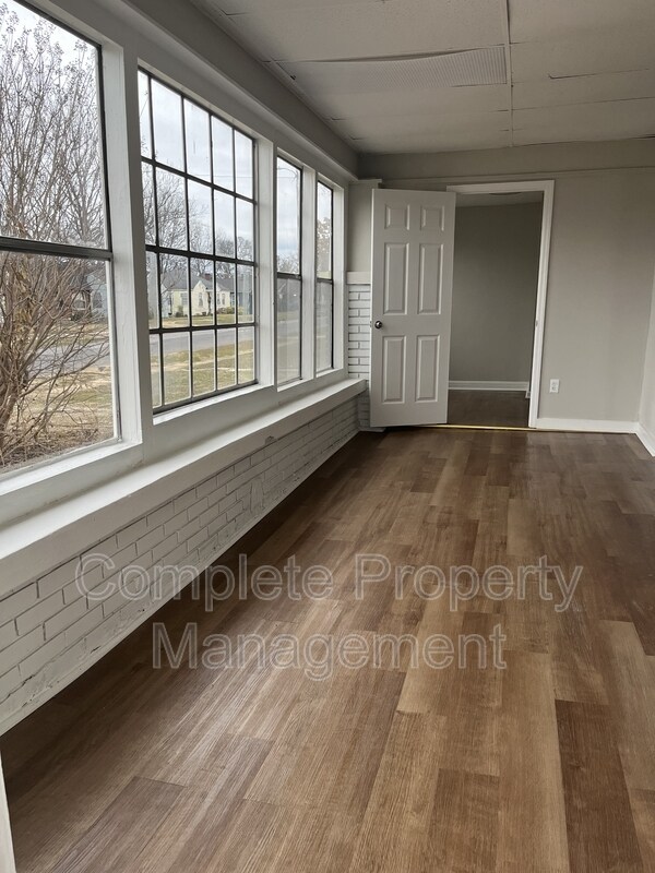 Foto del edificio - 1645 Woodland Ave SW