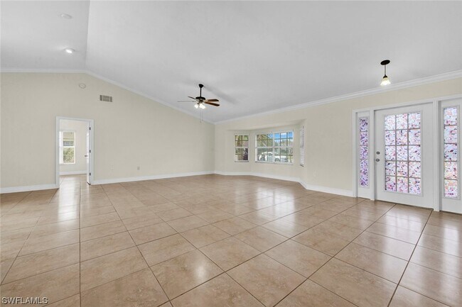 Building Photo - 547 Foxcreek Dr