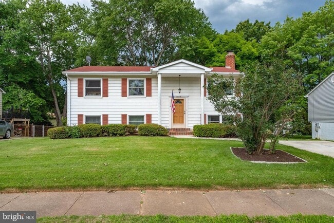 Building Photo - 13888 Montoclair Ln