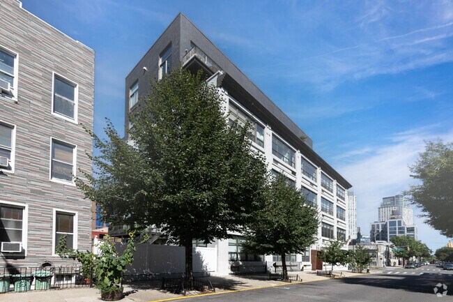 Building Photo - Badge Building Condominiums