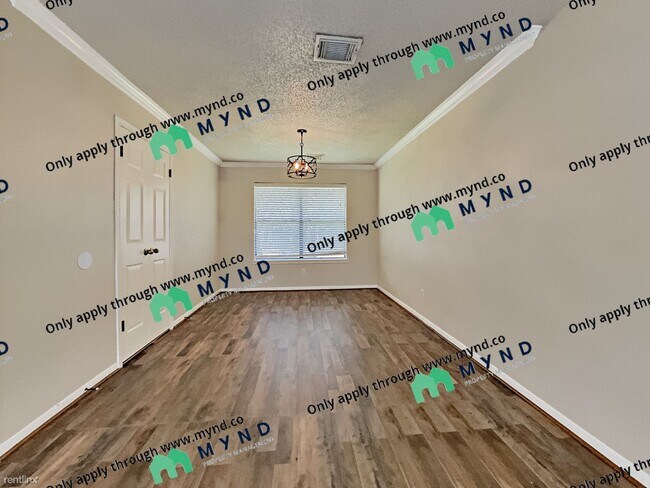 Building Photo - 4 br, 2.5 bath House - 134 Hidden Lake Dr