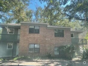 Building Photo - 1873 Larette Dr