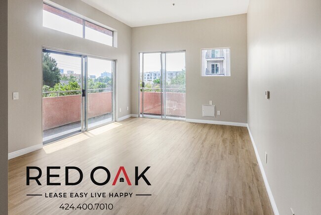 Foto del edificio - 6700 Franklin Pl