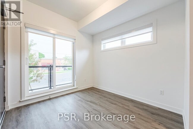 Photo du bâtiment - 41 Danforth Rd