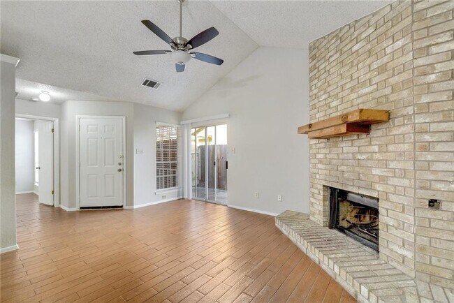 Foto del edificio - 12207 Alderbrook Dr