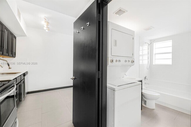 Foto del edificio - 1876 SW 11th Terrace