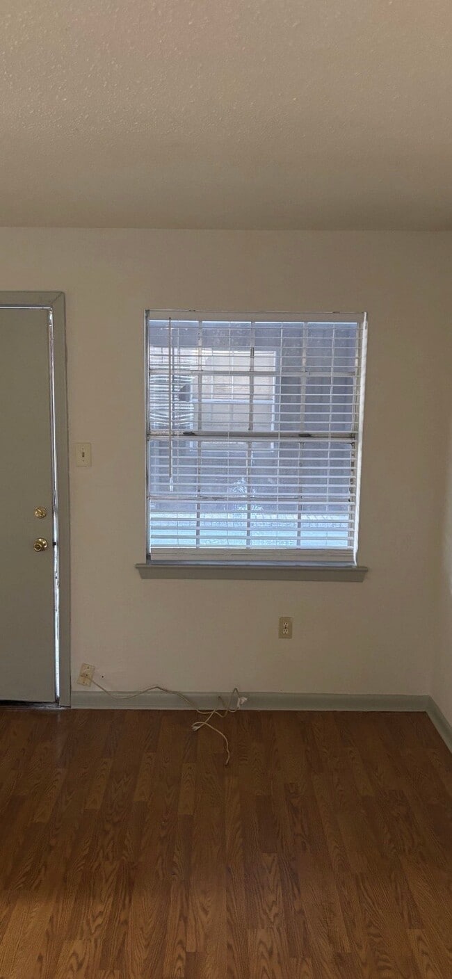 Photo - 436 Steele Blvd (Baton Rouge, LA) Apartment
