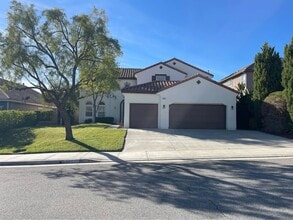 Building Photo - 35655 Winkler St