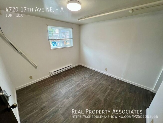 Foto del edificio - 4720 17th Ave NE