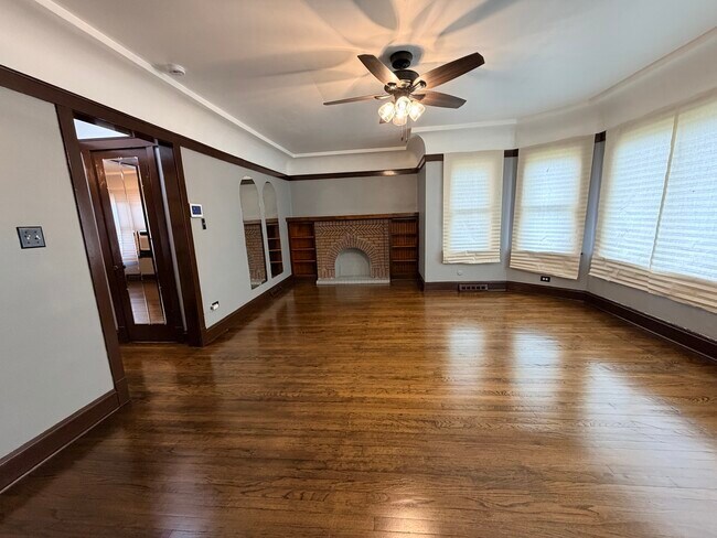 Foto del edificio - 13903 S State St