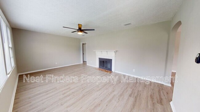 Building Photo - 1532 Parrish Pl