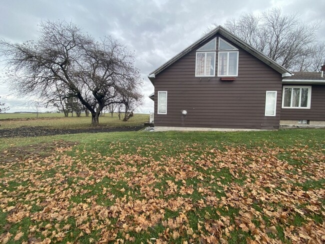 Building Photo - 2075 Co Rd