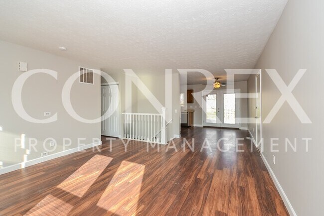 Building Photo - Adorable 3 Bedroom!!