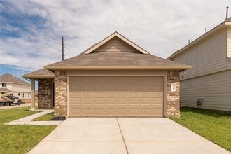 Building Photo - 24362 Treviso Gardens Dr