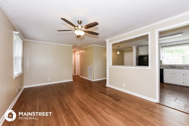 Building Photo - 214 Southburn Dr