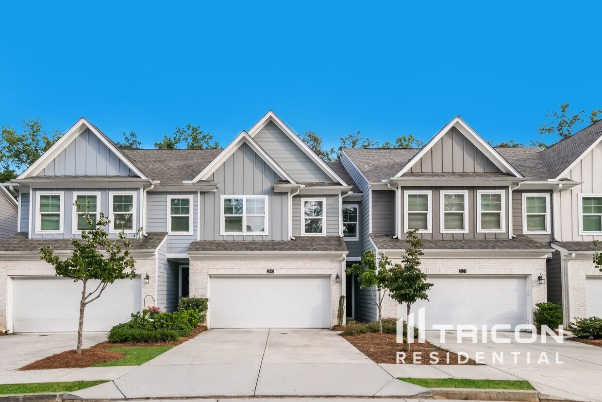 Foto principal - 2145 Rosemary Park Ln