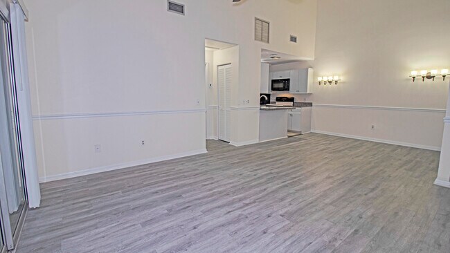 Foto del edificio - 8164 SE Croft Cir