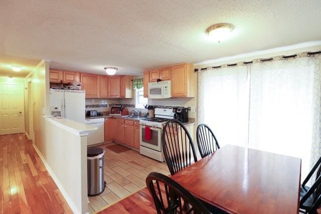 Building Photo - 1510 Evergreen St, Holiday Hills, IL 60051