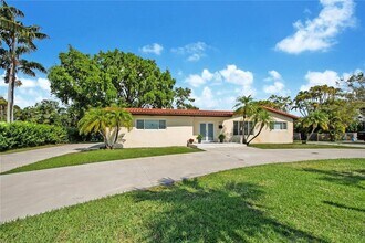 Building Photo - 8485 SW 143rd St