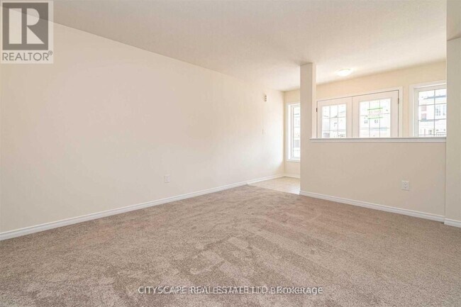 Photo du bâtiment - 11 Beatty Ave