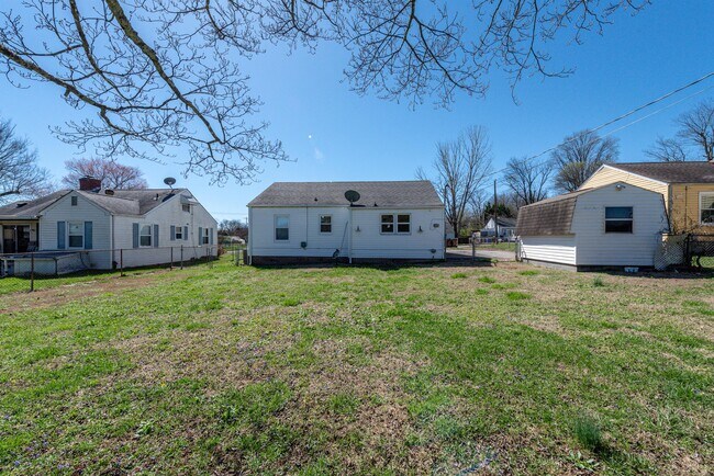 Photo - 1814 Kettering Rd House