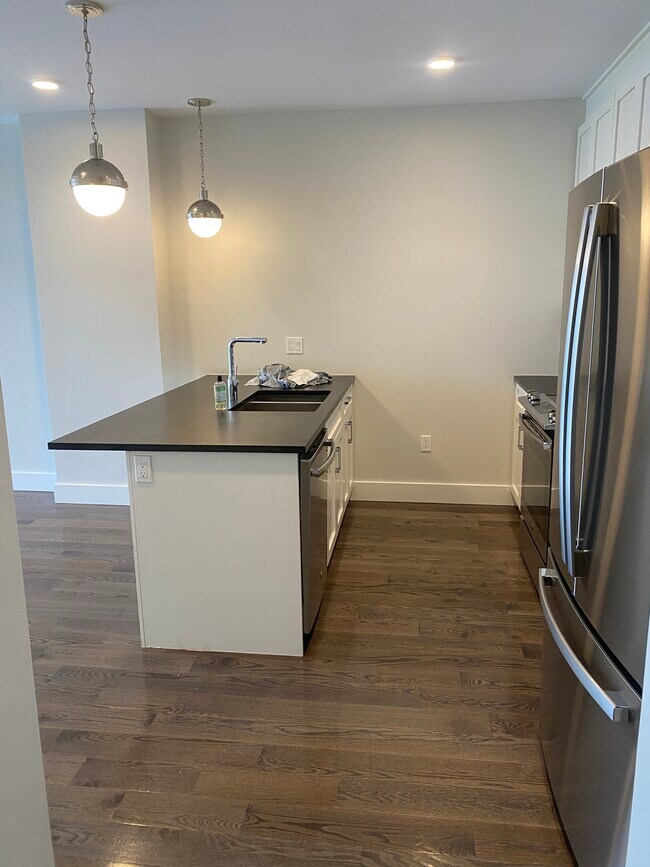 Foto del edificio - 414 McGrath Hwy