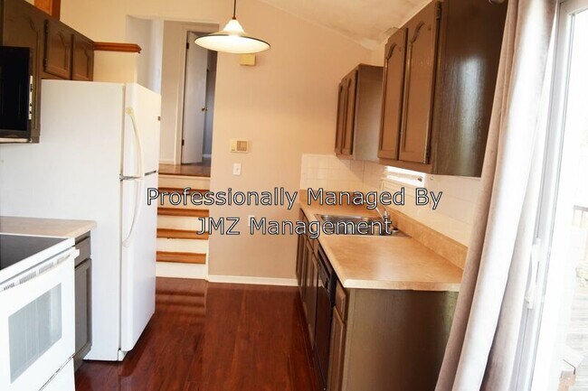 Foto del edificio - 30754 Burlington St