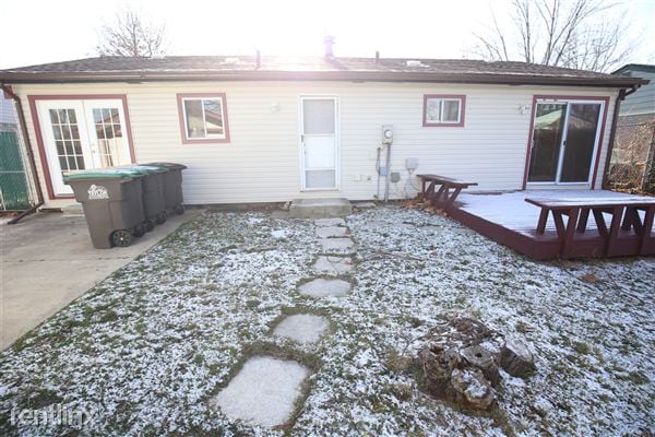 Building Photo - 15333 Wendy St