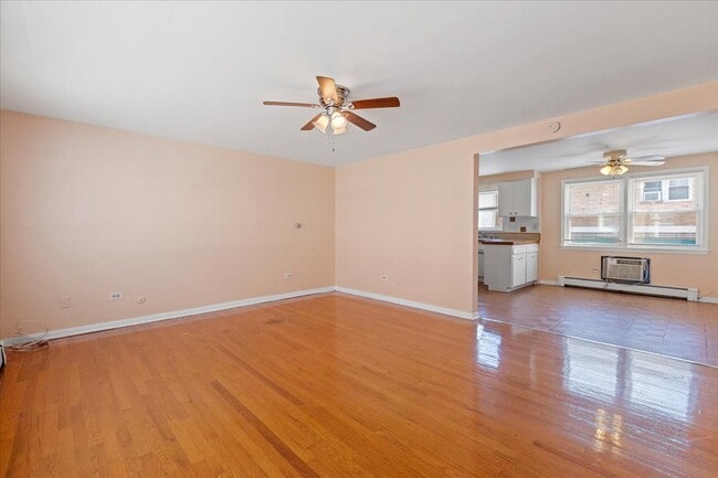 Foto del edificio - 2650 W Touhy.-2N