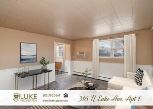 Building Photo - 316 N Lake Ave