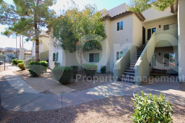 Building Photo - 1825 W Ray Rd