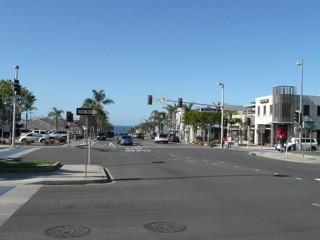 short walk to Downtown MB - 640 Manhattan Beach Blvd