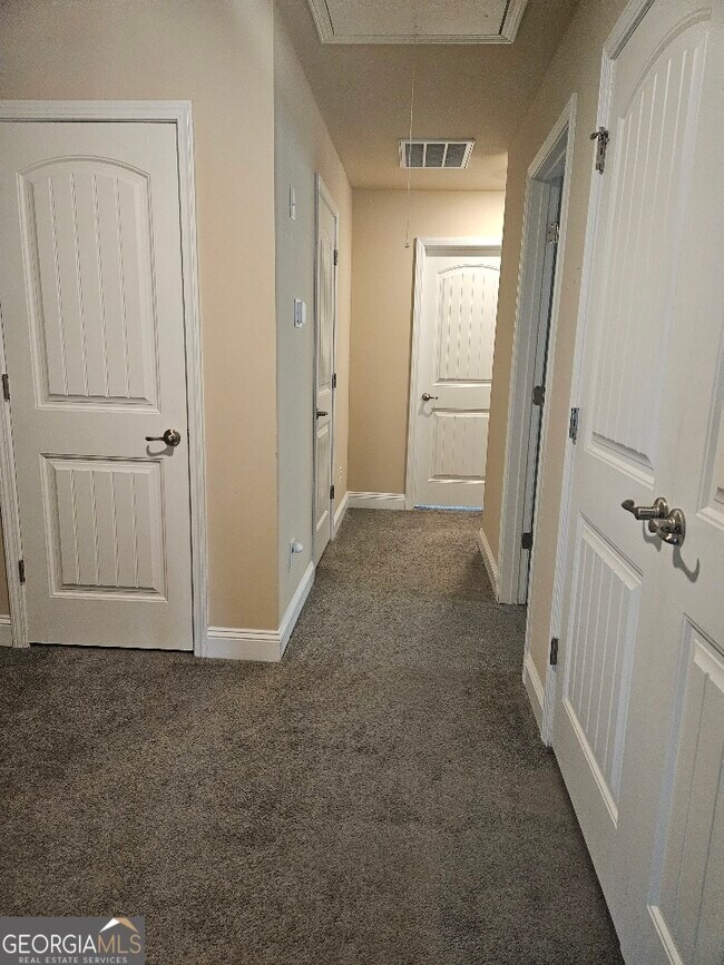 Building Photo - 2647 Lovejoy Crossing Ln