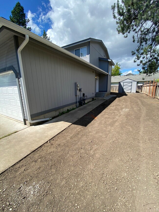 Building Photo - 3175 N 13th St