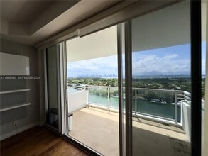 Building Photo - 5600 Collins Ave